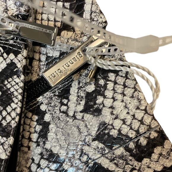 6 Gianni Bini Lennoxe Snake Print Leather Tall Boots White Women’s NWT - Picture 5 of 8